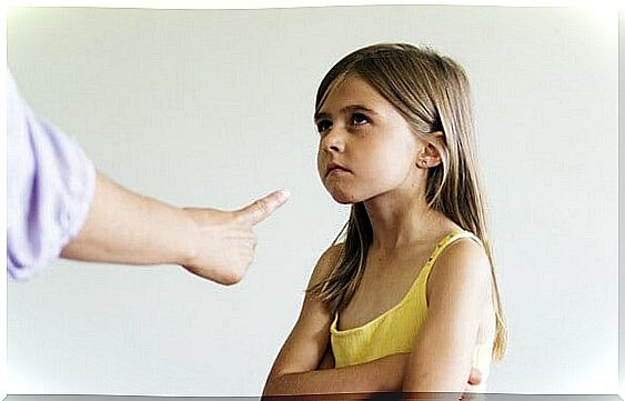 mother fighting with her daughter